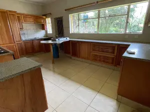 4 Bedroom House to Rent in Greendale