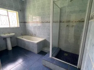 4 Bedroom House to Rent in Greendale