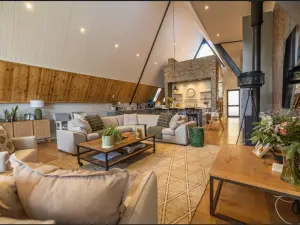 Townhouse/Cluster to Rent in Rolf Valley