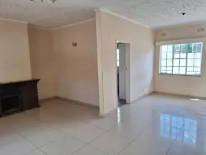 3 Bedroom Cottage/Garden Flat to Rent in Avondale