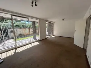 Flat/Apartment to Rent in Avenues