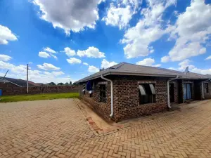 Flat/Apartment to Rent in Meyrick Park