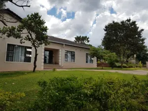 3 Bedroom House to Rent in Shawasha Hills