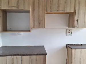 Flat/Apartment to Rent in Avenues