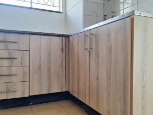 Flat/Apartment to Rent in Avenues