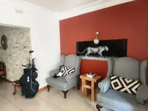 4 Bedroom House to Rent in Helensvale