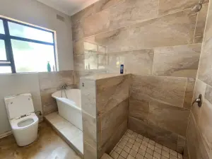 4 Bedroom House to Rent in Helensvale