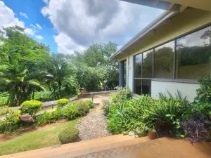 4 Bedroom House to Rent in Helensvale