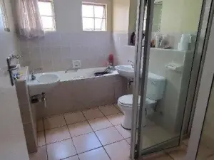 Townhouse/Cluster to Rent in Avondale