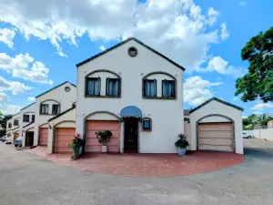 Townhouse/Cluster for Sale