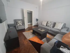 Flat/Apartment to Rent in Avenues