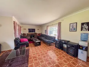 3 Bedroom House to Rent in Eastlea
