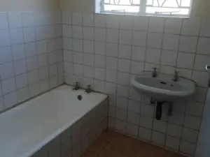 3 Bedroom House to Rent in Msasa Park