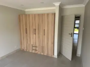 Townhouse/Cluster to Rent in Mount Pleasant