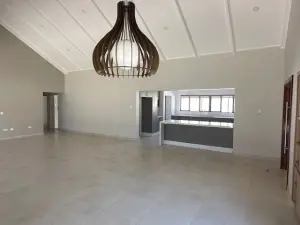 Townhouse/Cluster to Rent in Mount Pleasant