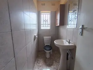 4 Bedroom House to Rent in Bluff Hill