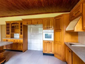 4 Bedroom House to Rent in Gunhill