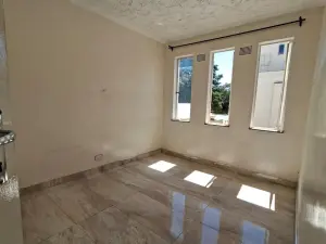 Flat/Apartment to Rent in Avenues