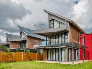 Townhouse/Cluster to Rent in Newlands