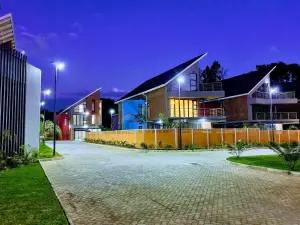 Townhouse/Cluster to Rent in Newlands