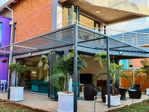 Townhouse/Cluster to Rent in Newlands