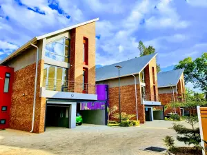 Townhouse/Cluster to Rent in Newlands