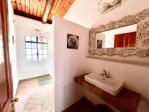 3 Bedroom House to Rent in Mount Pleasant