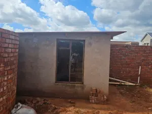 4 Bedroom House to Rent in Gletwin Park