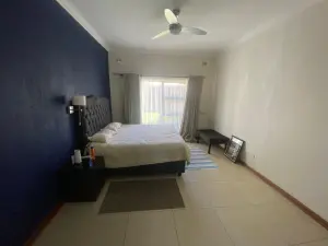 Townhouse/Cluster to Rent in Newlands