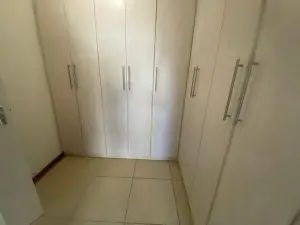 Townhouse/Cluster to Rent in Newlands