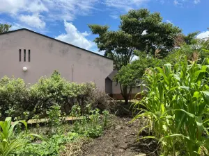 2 Bedroom House to Rent in Monavale