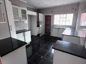 3 Bedroom House to Rent in Bluff Hill