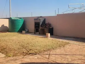 Townhouse/Cluster to Rent in Westgate