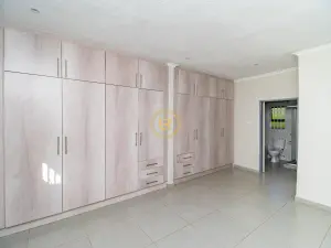 Flat/Apartment to Rent in Greendale