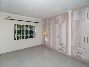 Flat/Apartment to Rent in Greendale