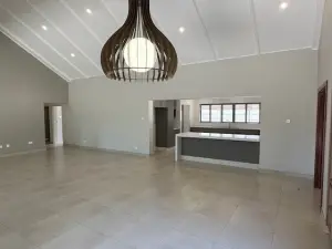 Townhouse/Cluster to Rent in Mount Pleasant