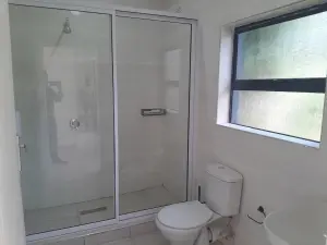 2 Bedroom Cottage/Garden Flat to Rent in Mandara