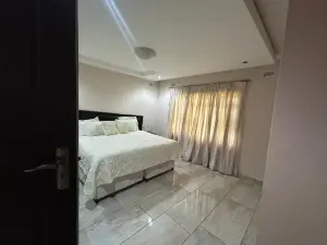 3 Bedroom House to Rent in Mount Pleasant Heights