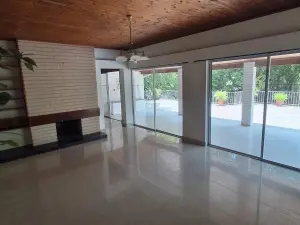 4 Bedroom House to Rent in Glen Lorne