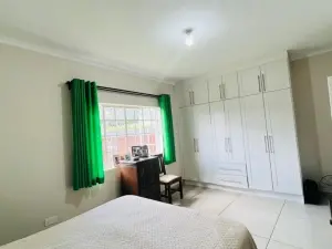 Flat/Apartment to Rent in Greendale
