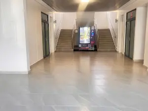 Office to Rent in Borrowdale