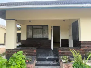 3 Bedroom House to Rent in Waterfalls