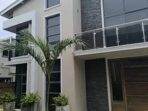 Townhouse/Cluster to Rent in Highlands