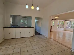 3 Bedroom House to Rent in Milton Park