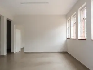 Office to Rent in Bluff Hill