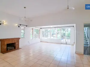 3 Bedroom House to Rent in Milton Park