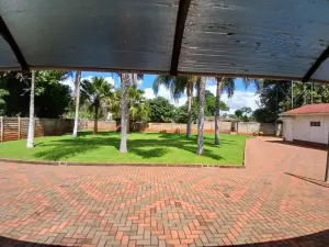 5 Bedroom House to Rent in Belvedere