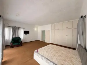 6 Bedroom House to Rent in Chisipite