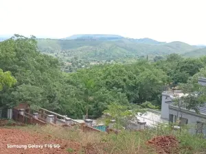 Residential Stand for Sale in Glen Lorne