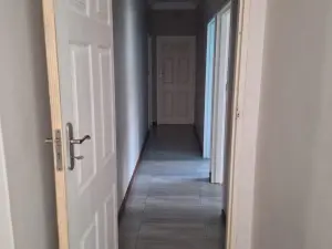 4 Bedroom House to Rent in Greendale North